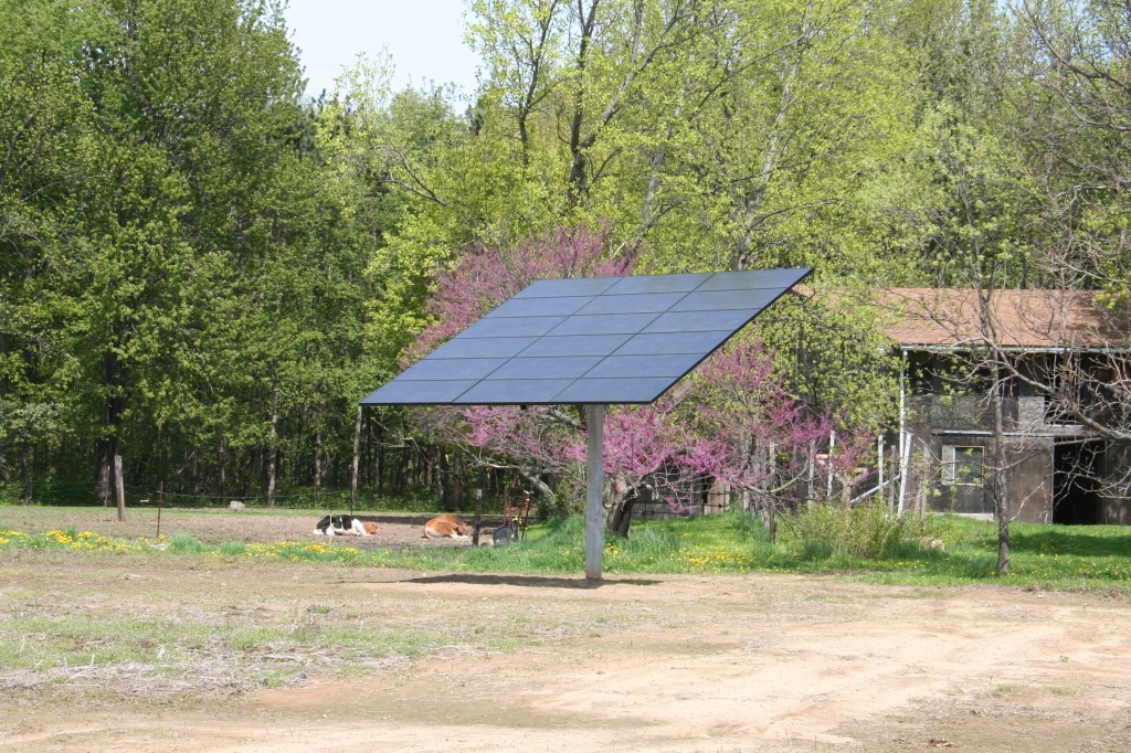 Ground-Mounted 4.05 kW Solar Electric System in Phelps, NY
