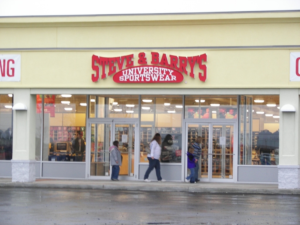 We renovated Steve & Barrys University Sportswear in Geneva, NY, with a brand new plumbing system.