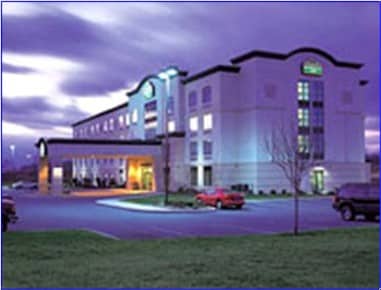 Installed a complete heating and cooling system to the newly built Wingate Inn, in Syracuse, NY.